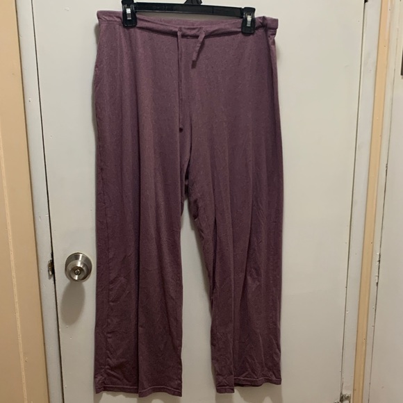 Sweatpants - Picture 1 of 3